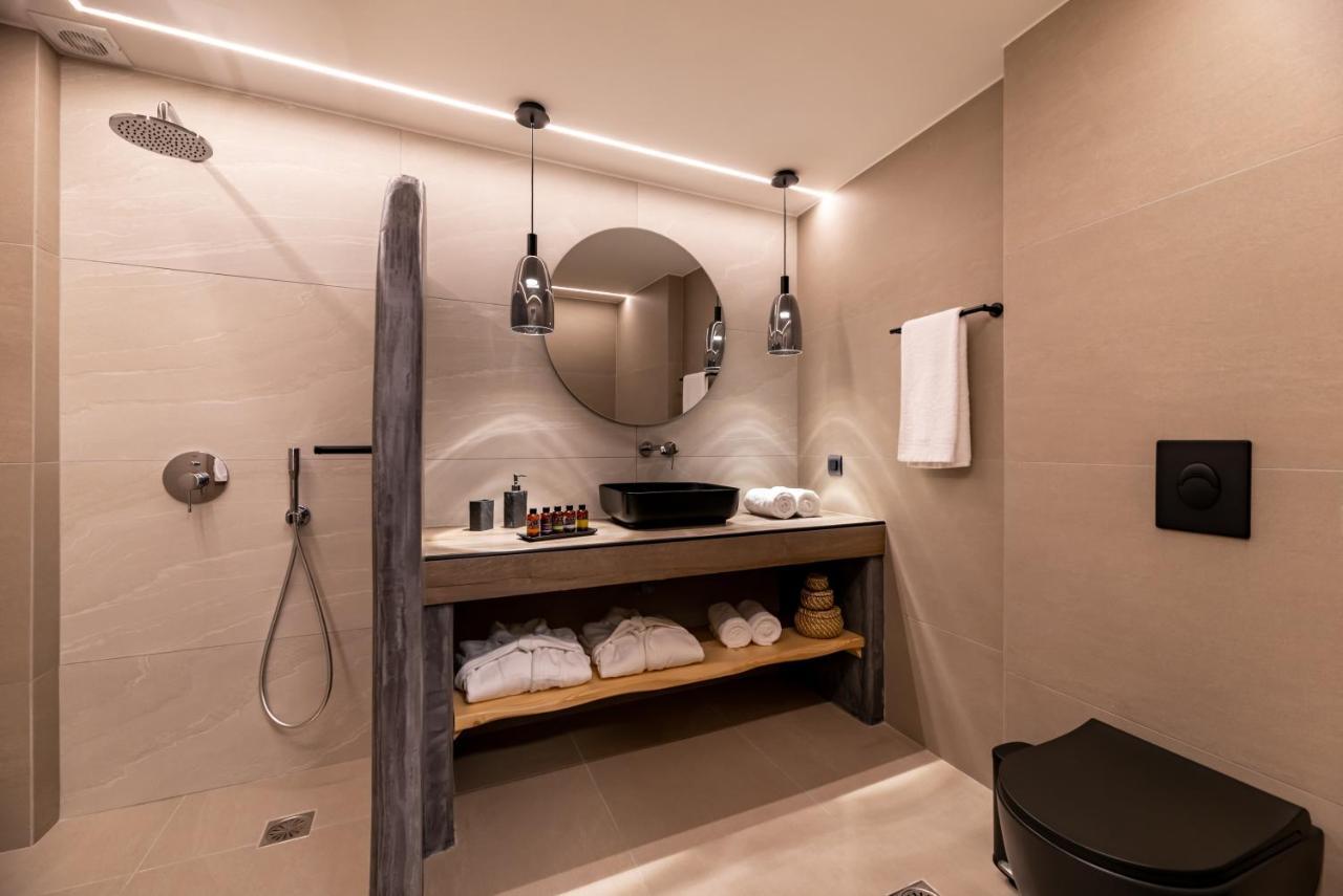 Neoma Luxury Suites Картерадос Екстериор снимка
