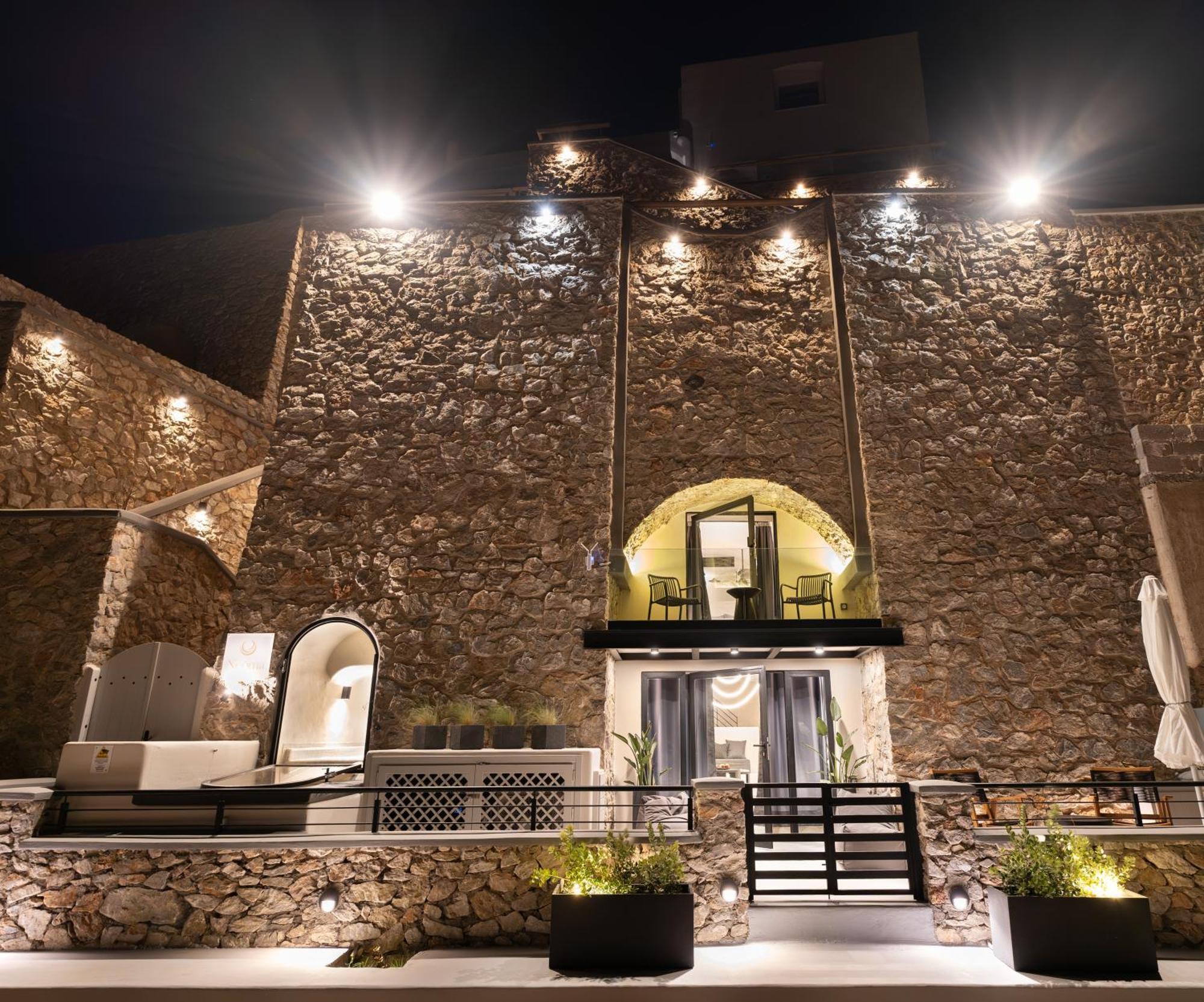 Neoma Luxury Suites Картерадос Екстериор снимка